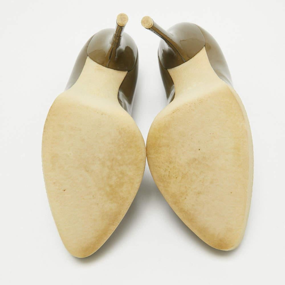 Bombas Slip On de charol verde de Gucci talla 36 en venta 2