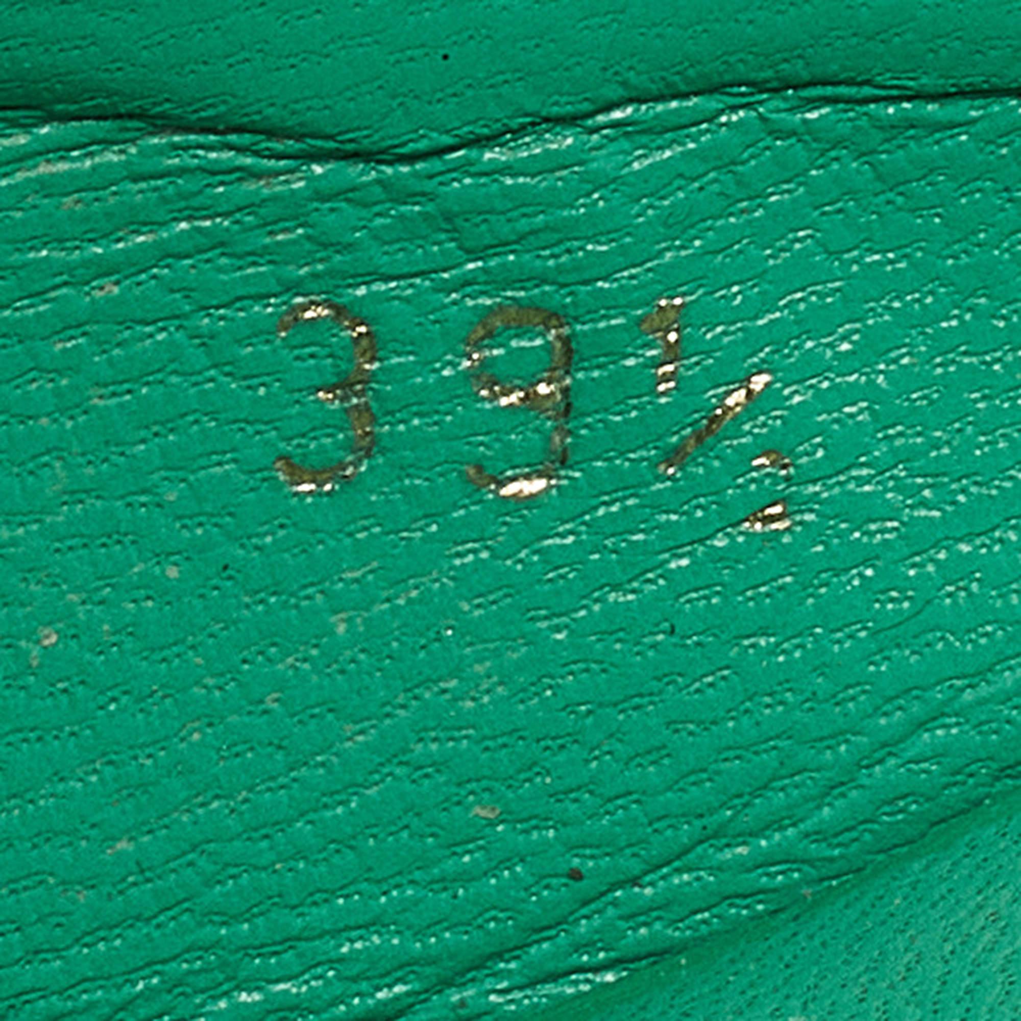 Sandalias de cuña Gucci Green Patent Microguccissima Hollie talla 39.5 en venta 3