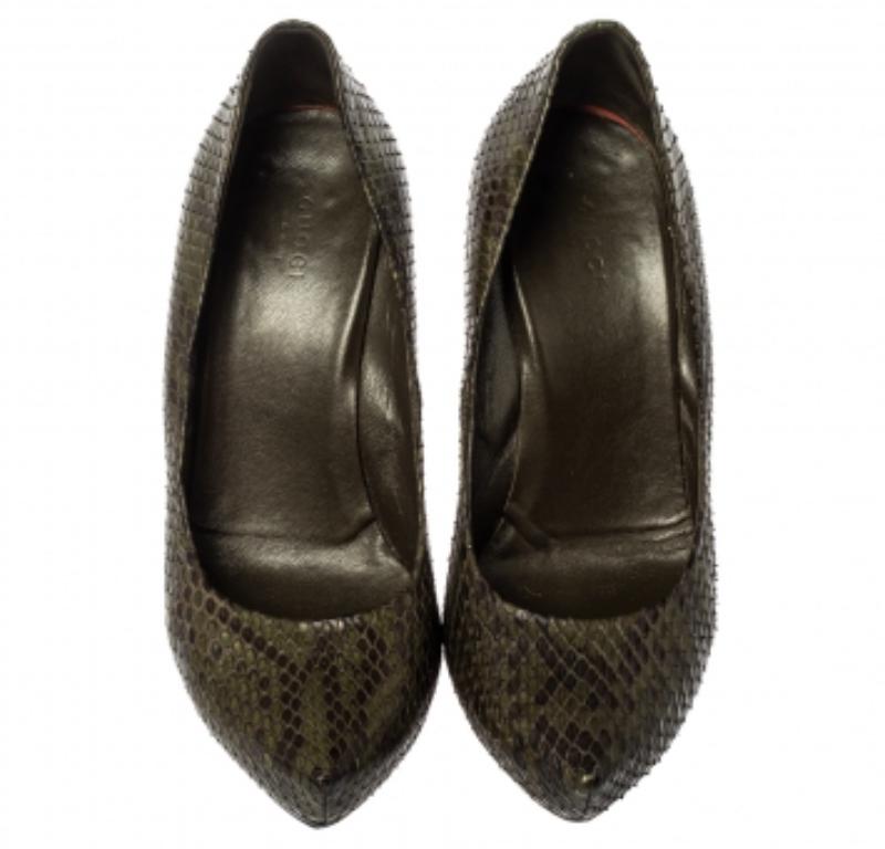 Gucci Green Python Leather Platform Pumps Size 40 For Sale 1