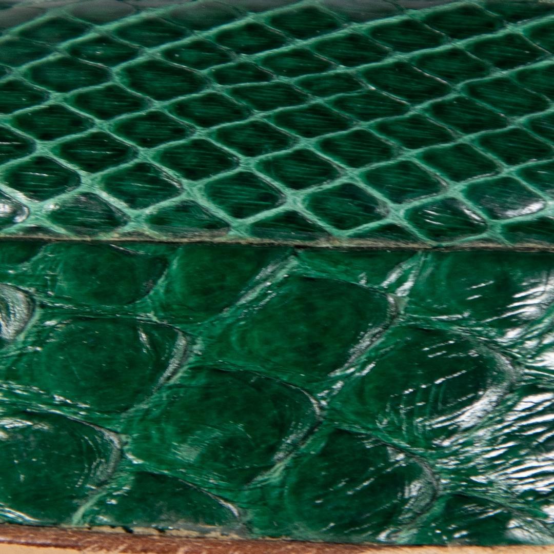  Sandales compensées Gucci vert python taille IT 38 Pour femmes 