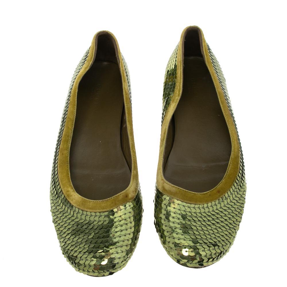 Women's Gucci Green Sequin Ballet Flats Size 38.5 For Sale