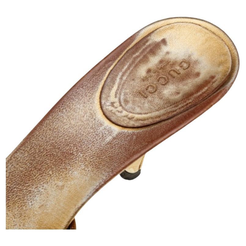 Gucci Green Snakeskin Embossed Leather Peep Toe Slide Sandals Size 41 For Sale 1