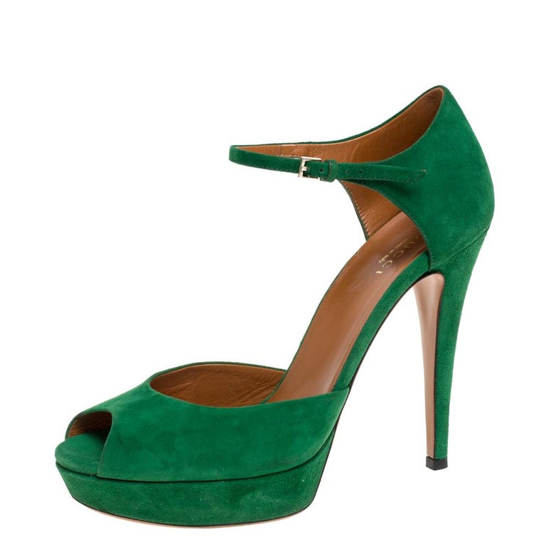 Gucci Green Suede Peep Toe Ankle Strap Platform Sandals Size 37 at 1stDibs  | gucci green platform sandals