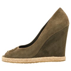 Gucci Green Suede Peep Toe Wedge Pumps Size 40