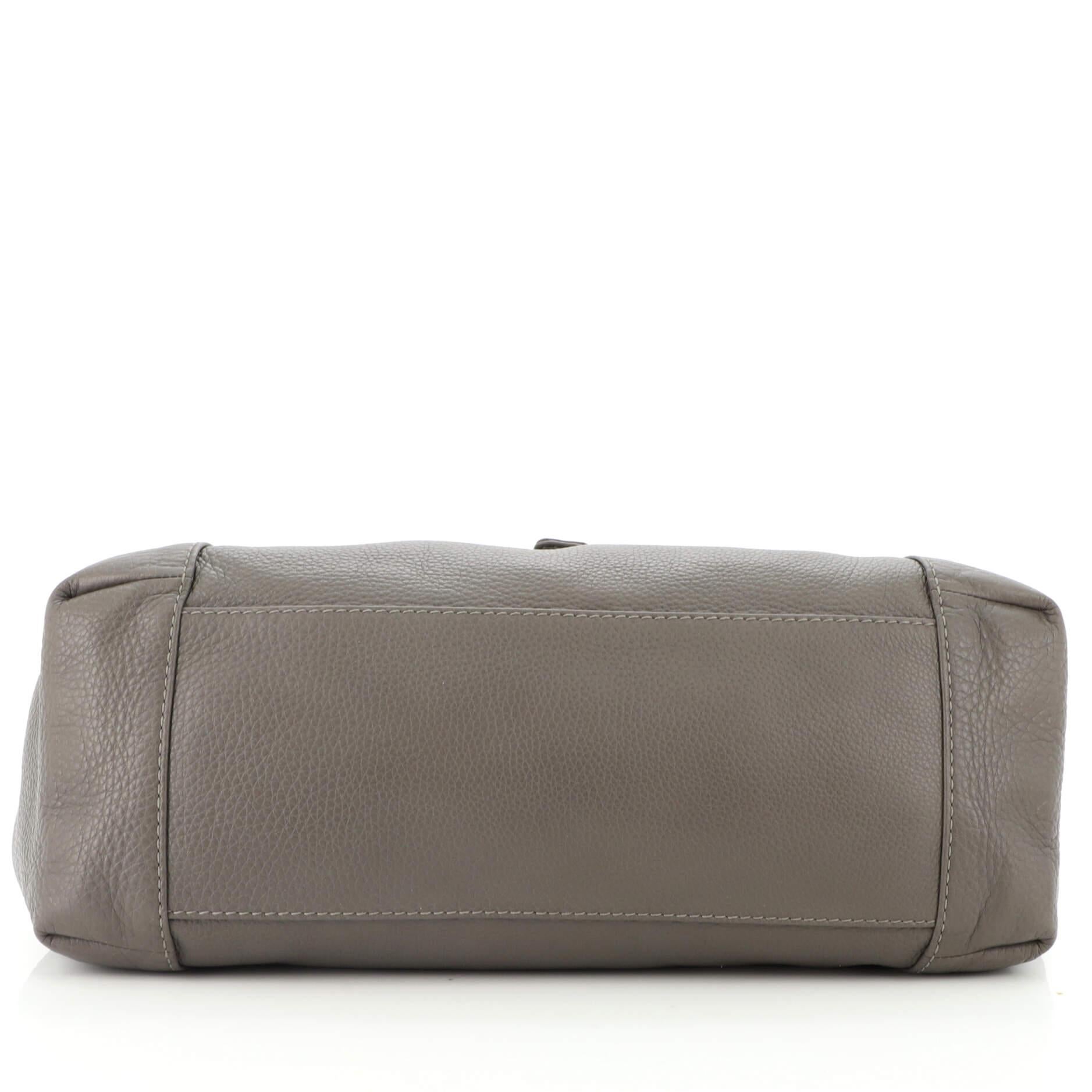 Gucci Greenwich Shoulder Bag Leather Medium In Good Condition In NY, NY