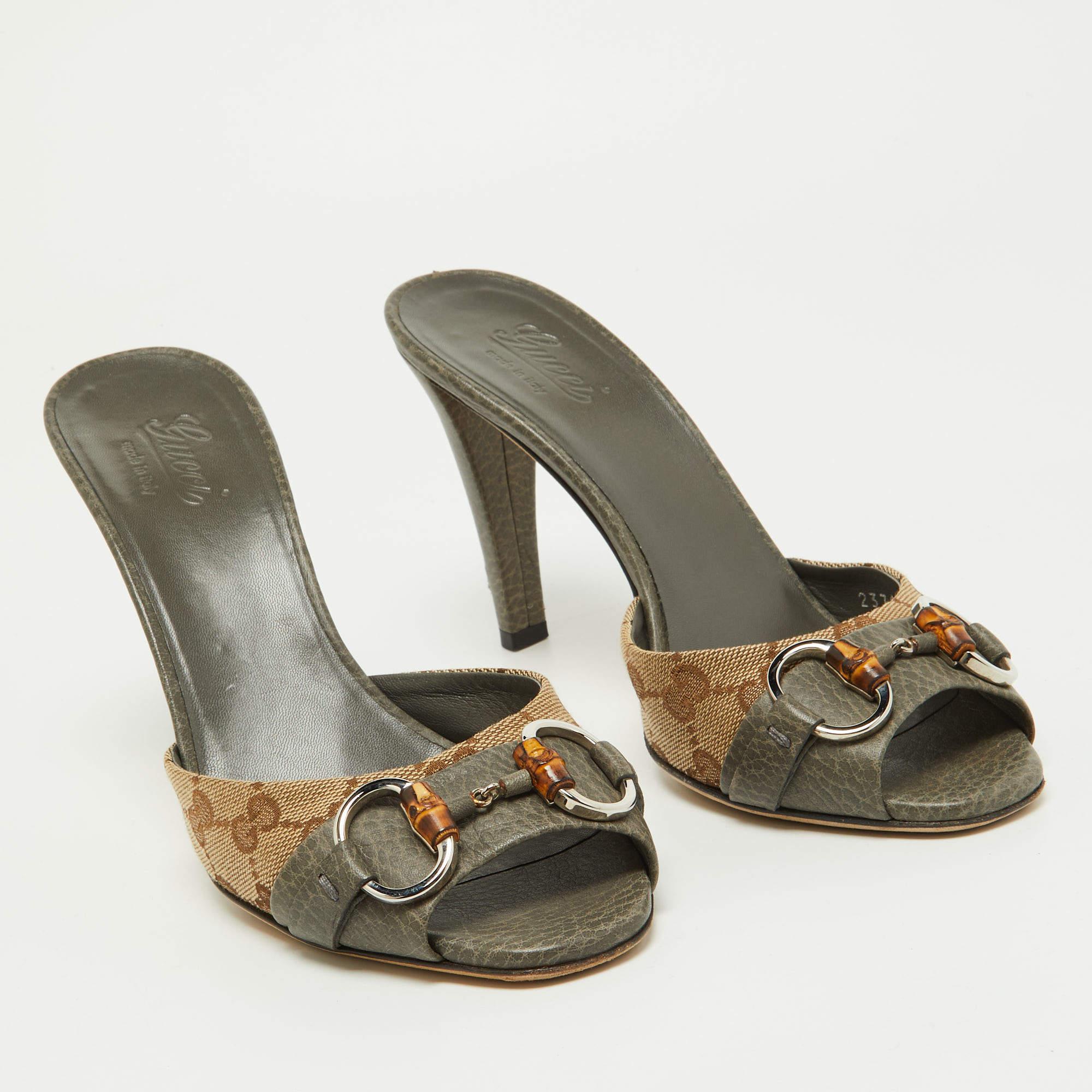 Gucci Grey/Beige Canvas and Leather Slide Sandals Size 39 1