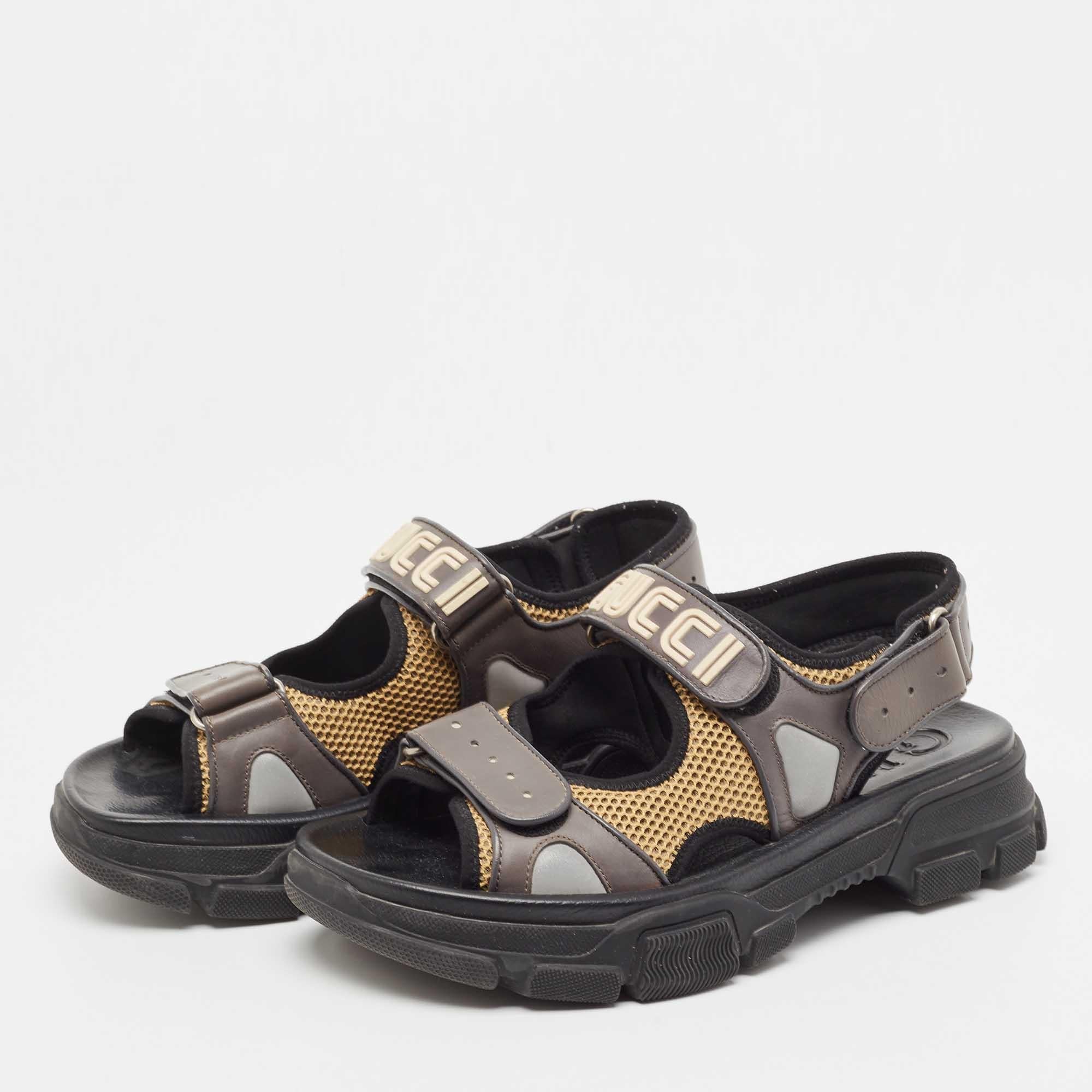 Gucci Sandali con logo in pelle e rete grigio/beige misura 41,5 2
