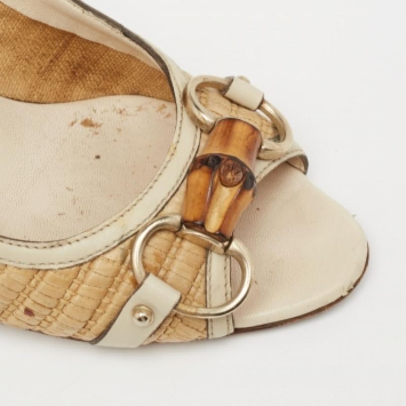 Gucci Grey/Beige Raffia And Leather Bamboo Horsebit Slingback Sandals Size 36.5 For Sale 3