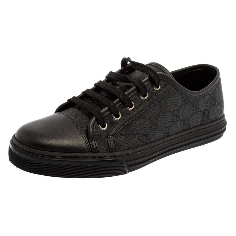Gucci Grey/Black GG Canvas And Leather Low Top Lace Up Sneakers Size   at 1stDibs
