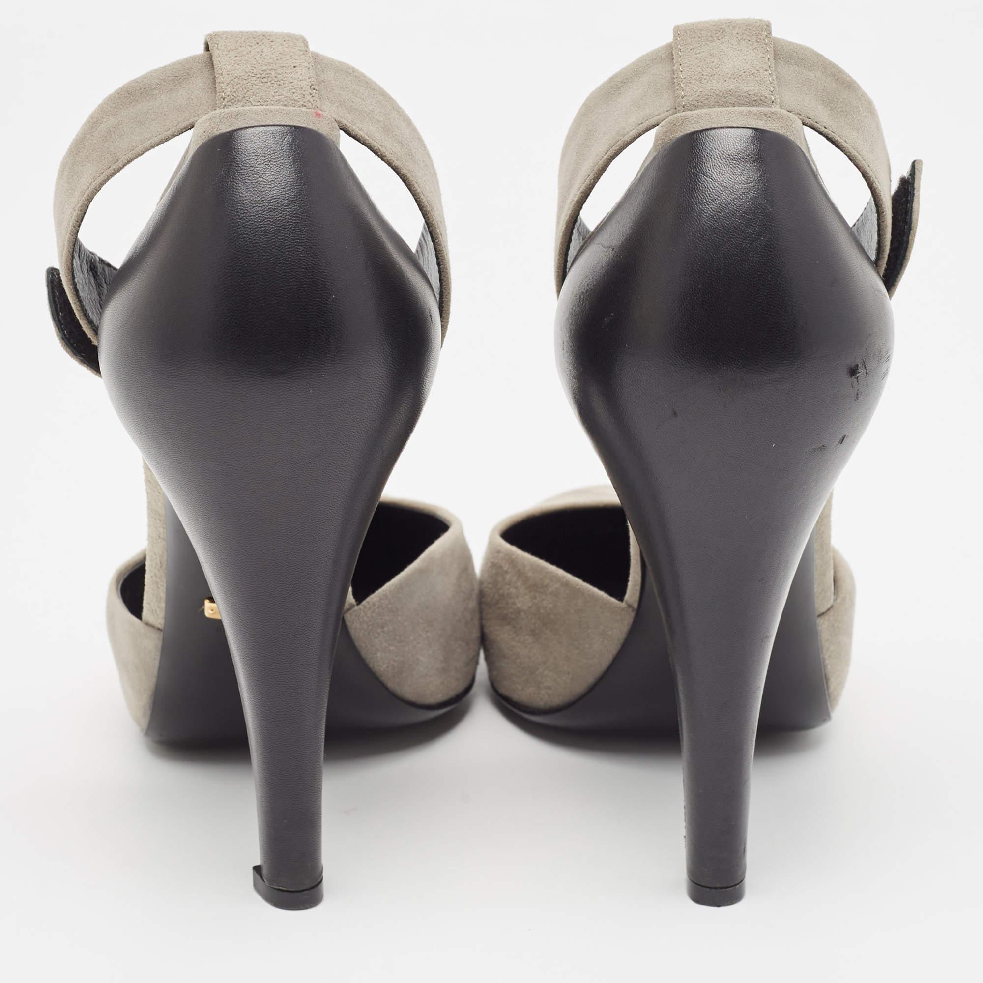 Gucci Grey/Black Suede Leather Ankle Cuff Pumps Size 37 For Sale 3