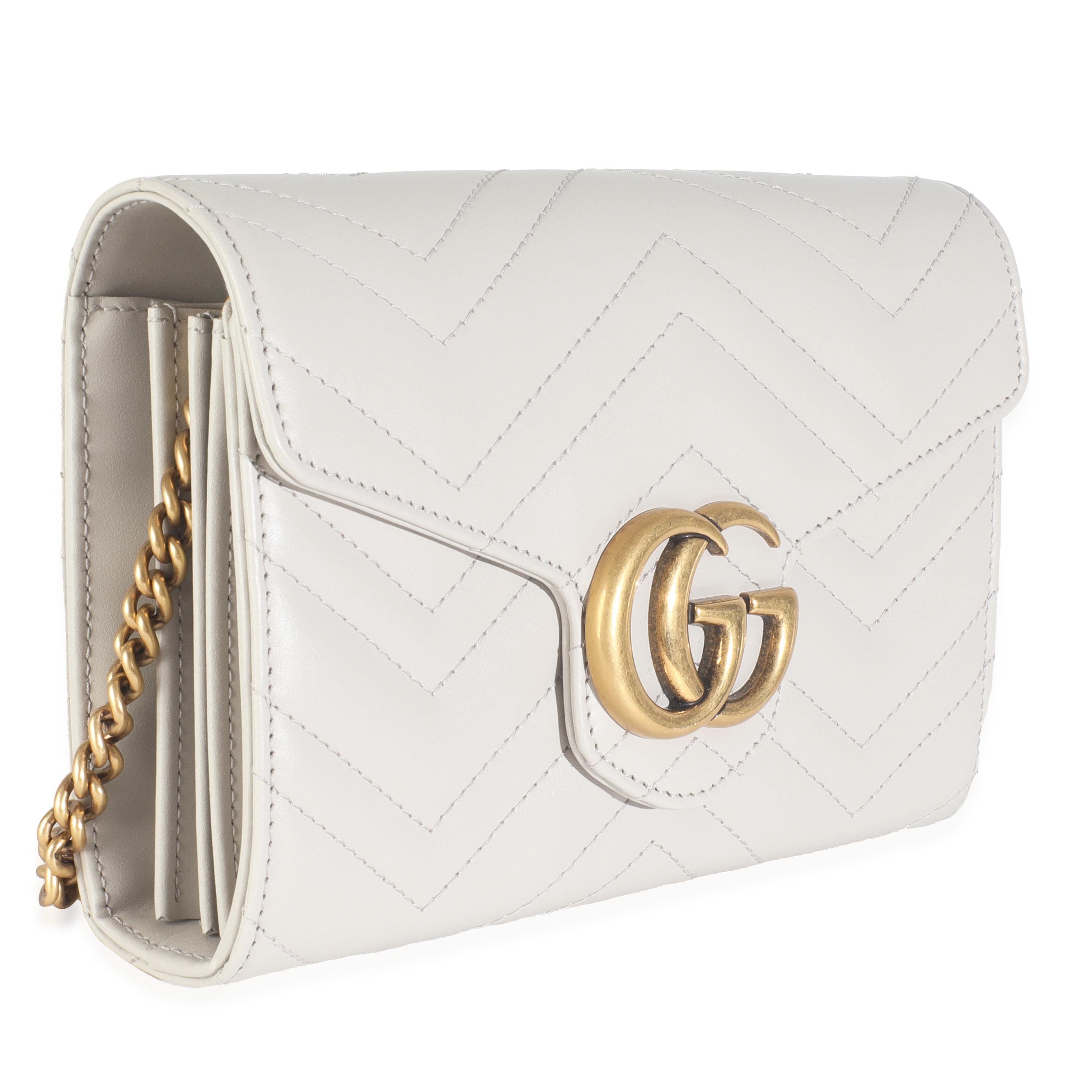 Beige Gucci Grey Calfskin Matelasse GG Marmont Chain Wallet in vendita