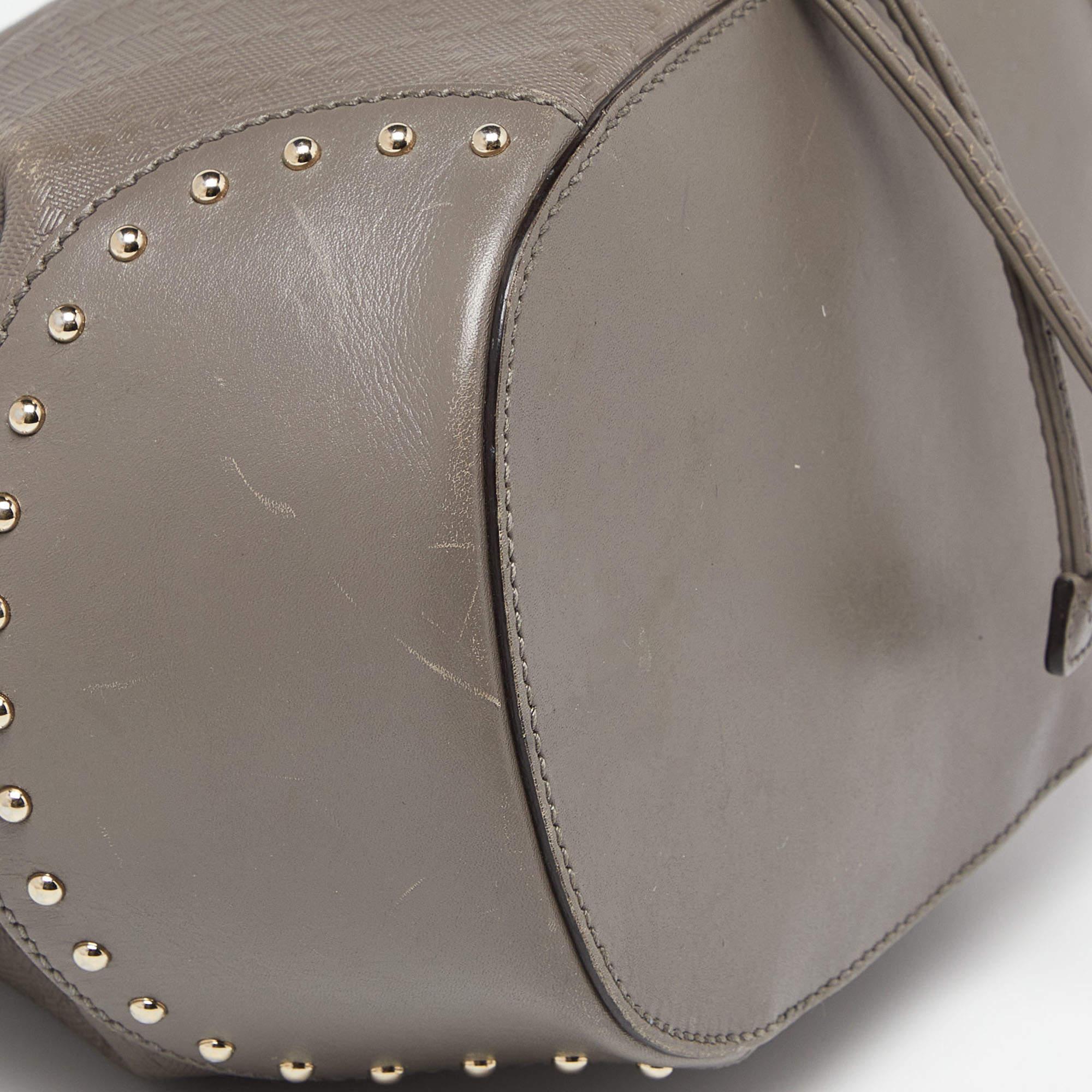 Gucci Grey Diamante Leather Medium Hilary Bucket Bag For Sale 4
