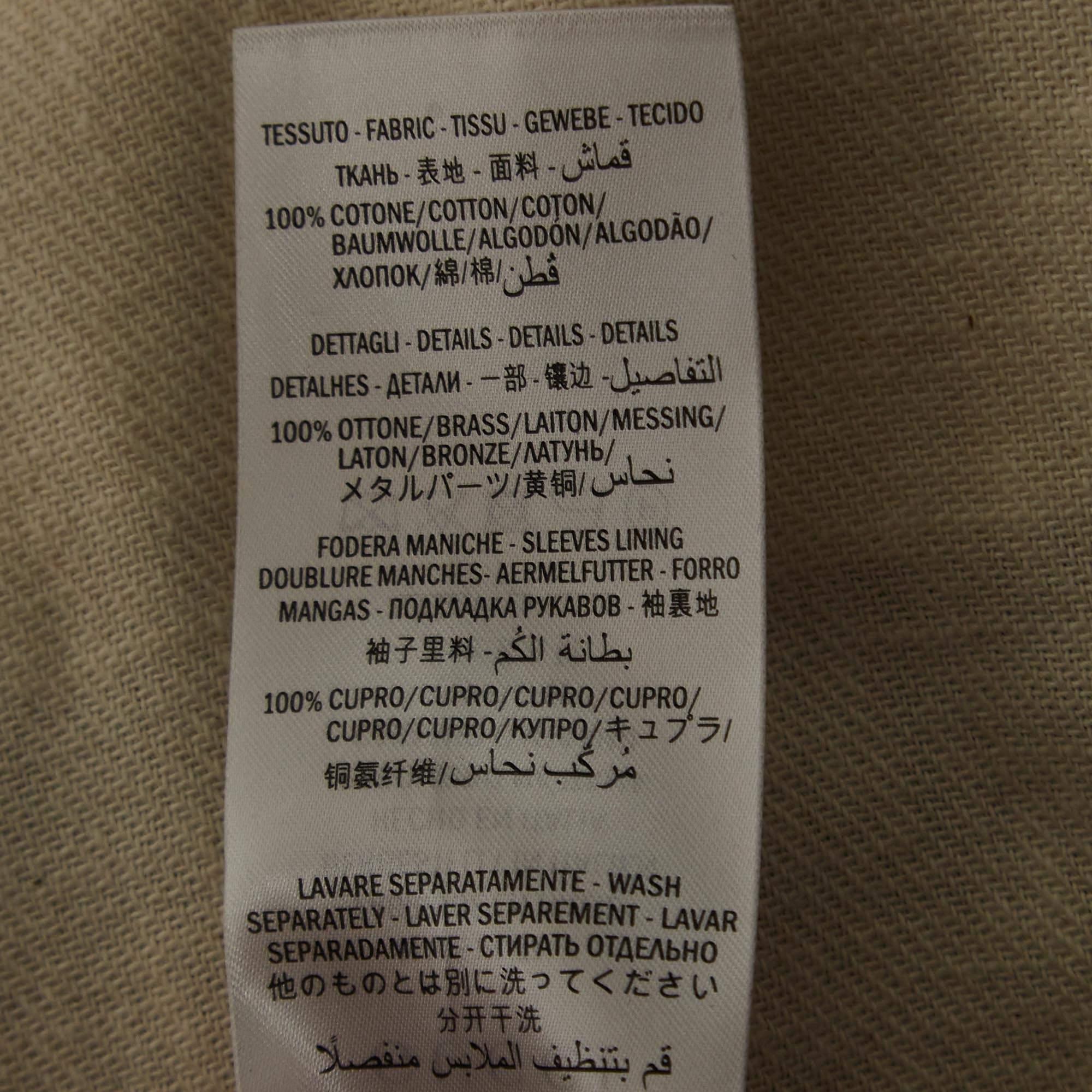 Gucci Grey Distressed Ripped Denim Metal Detail Jacket XL In Good Condition For Sale In Dubai, Al Qouz 2