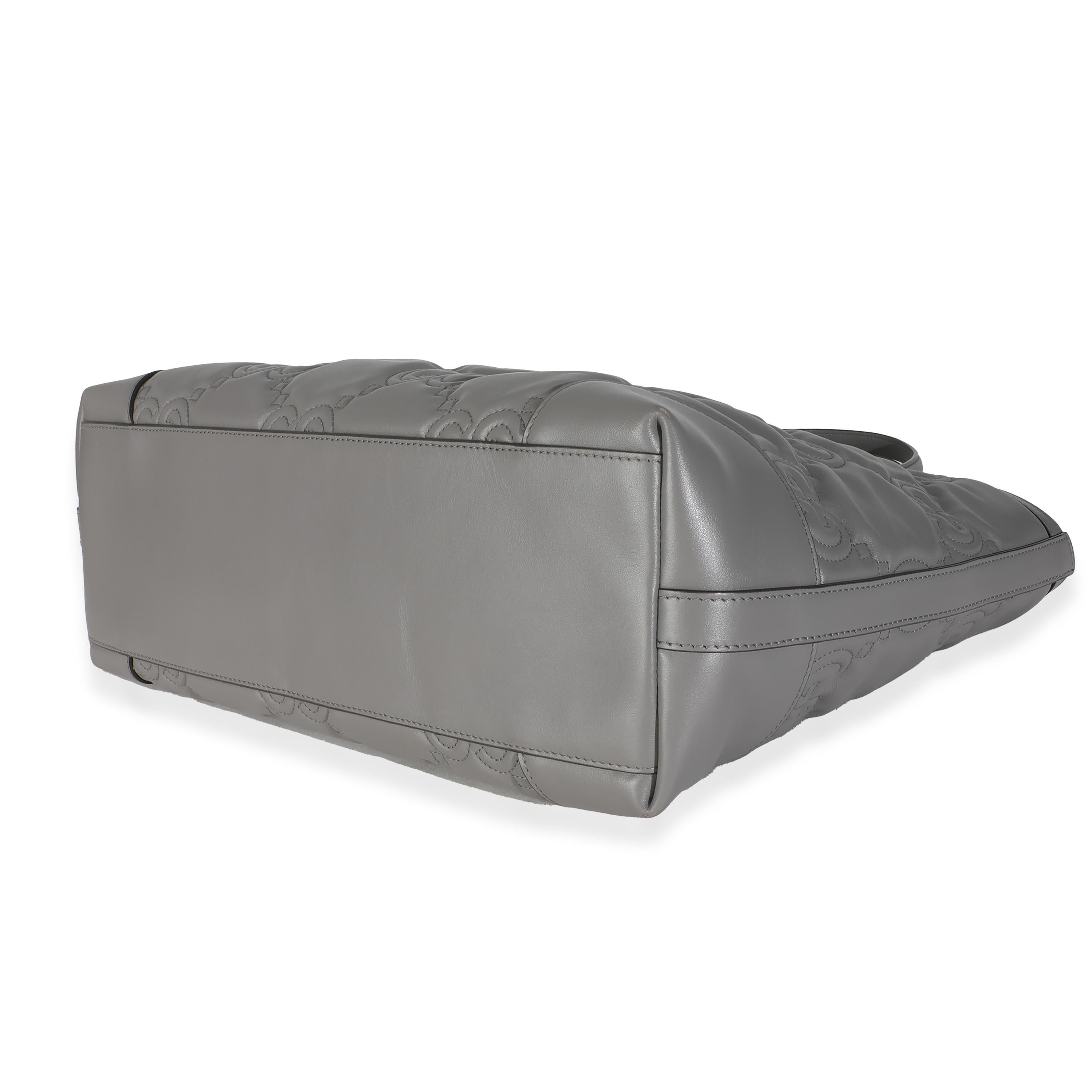 Gucci Grau GG Matelasse Kalbsleder Medium Ophidia Tote für Damen oder Herren im Angebot