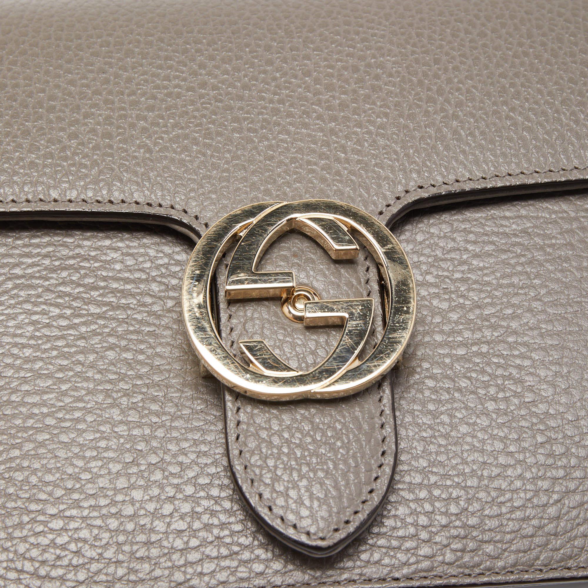Gucci Grey Leather Dollar Interlocking G Crossbody Bag In Good Condition In Dubai, Al Qouz 2
