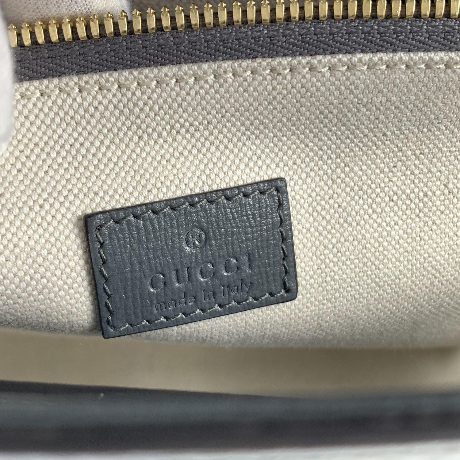 Gucci Grey Leather Horsebit 1955 Unisex Box Shoulder Bag For Sale 2