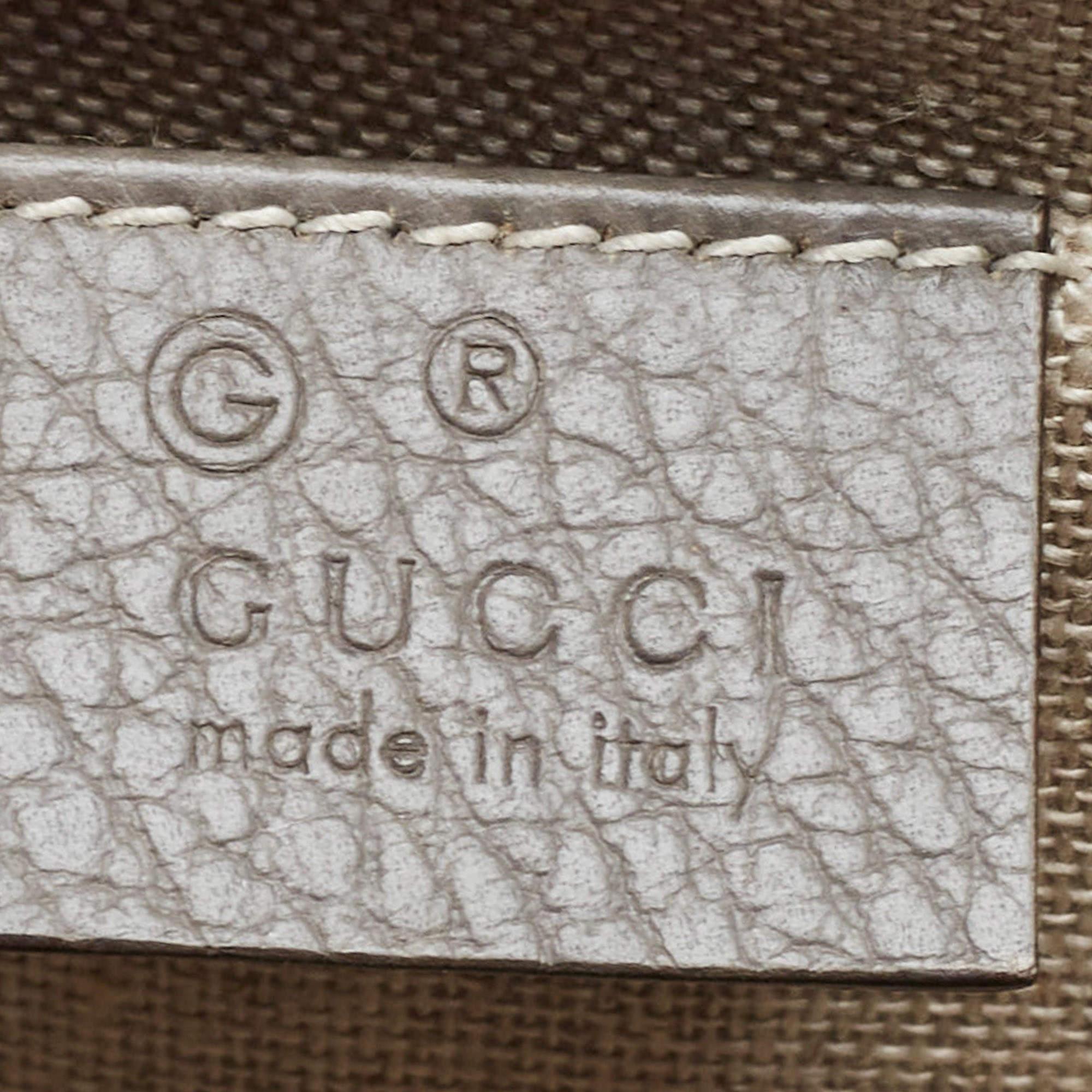 Gucci Graue ineinandergreifende G Umhängetasche aus Leder im Angebot 6