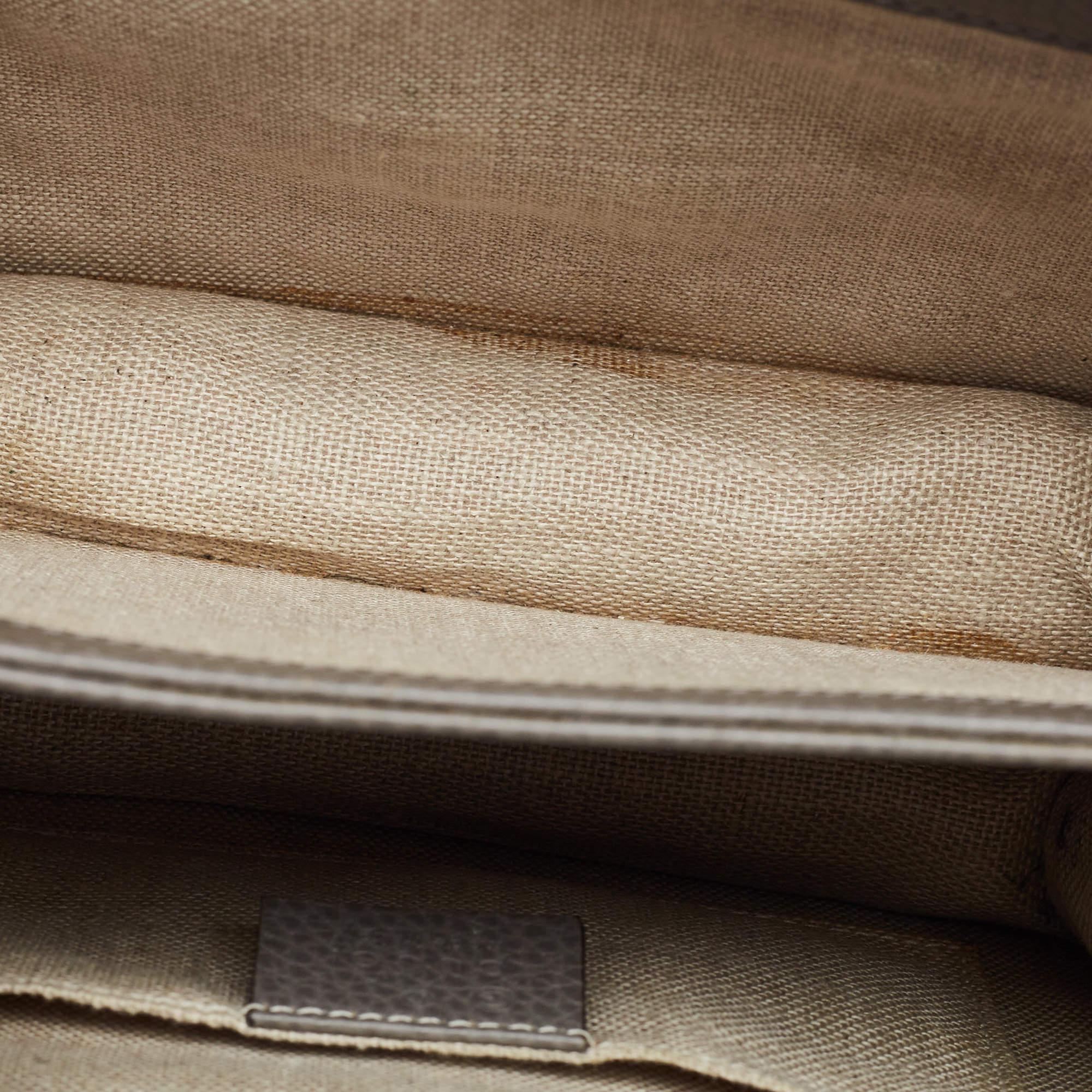 Gucci Grey Leather Small Interlocking G Shoulder Bag For Sale 11