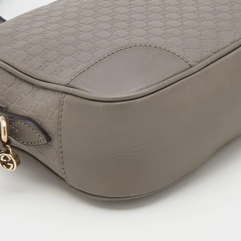 Gucci Grey Microguccissima Leather Bree Crossbody Bag For Sale at 1stDibs