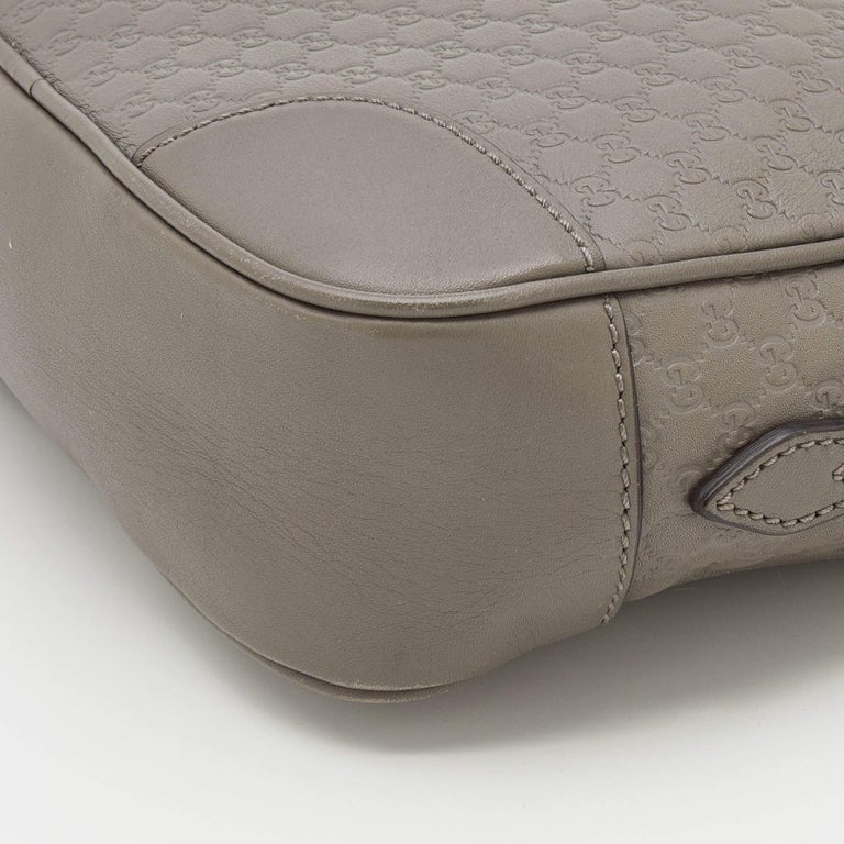 Gucci Grey Microguccissima Leather Bree Crossbody Bag For Sale at 1stDibs
