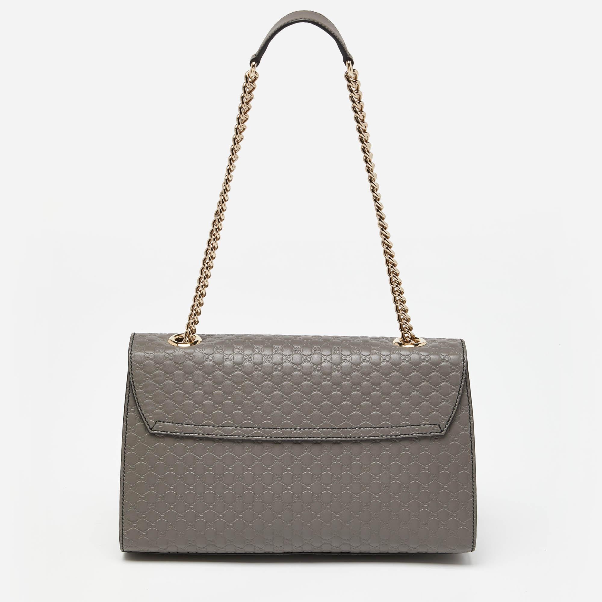 Gucci Grey Microguccissima Leather Medium Emily Chain Shoulder Bag In Excellent Condition In Dubai, Al Qouz 2