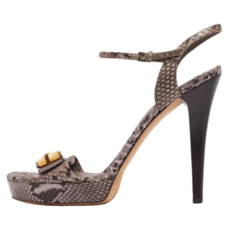 Gucci - Sandales à plateforme en cuir gris python Bamboo - Taille 40