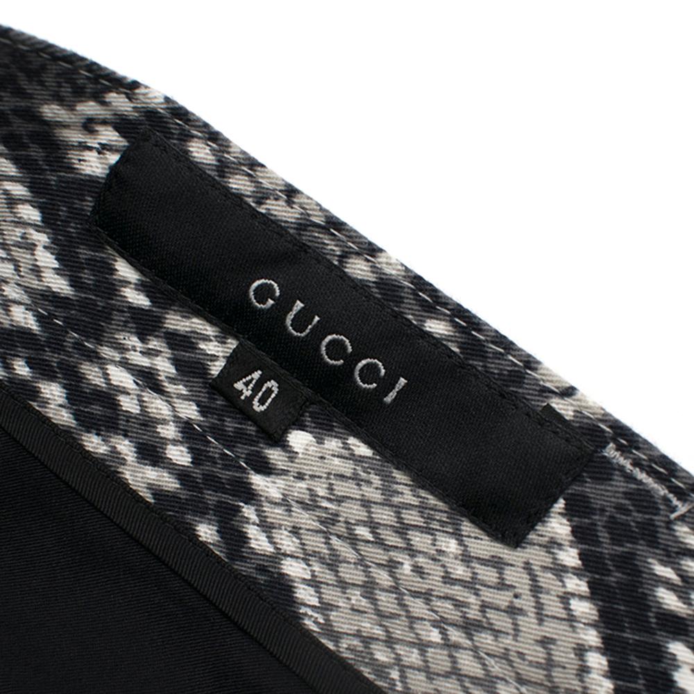 Women's Gucci Grey Python Print Wide Leg Trousers	 - Size US 4 For Sale