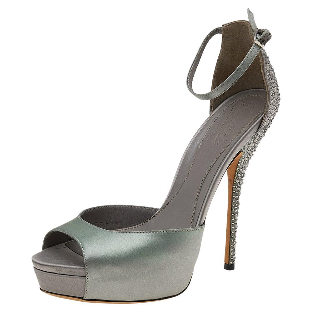 Ankle Strap Peep Toe 137 For Sale on 1stDibs