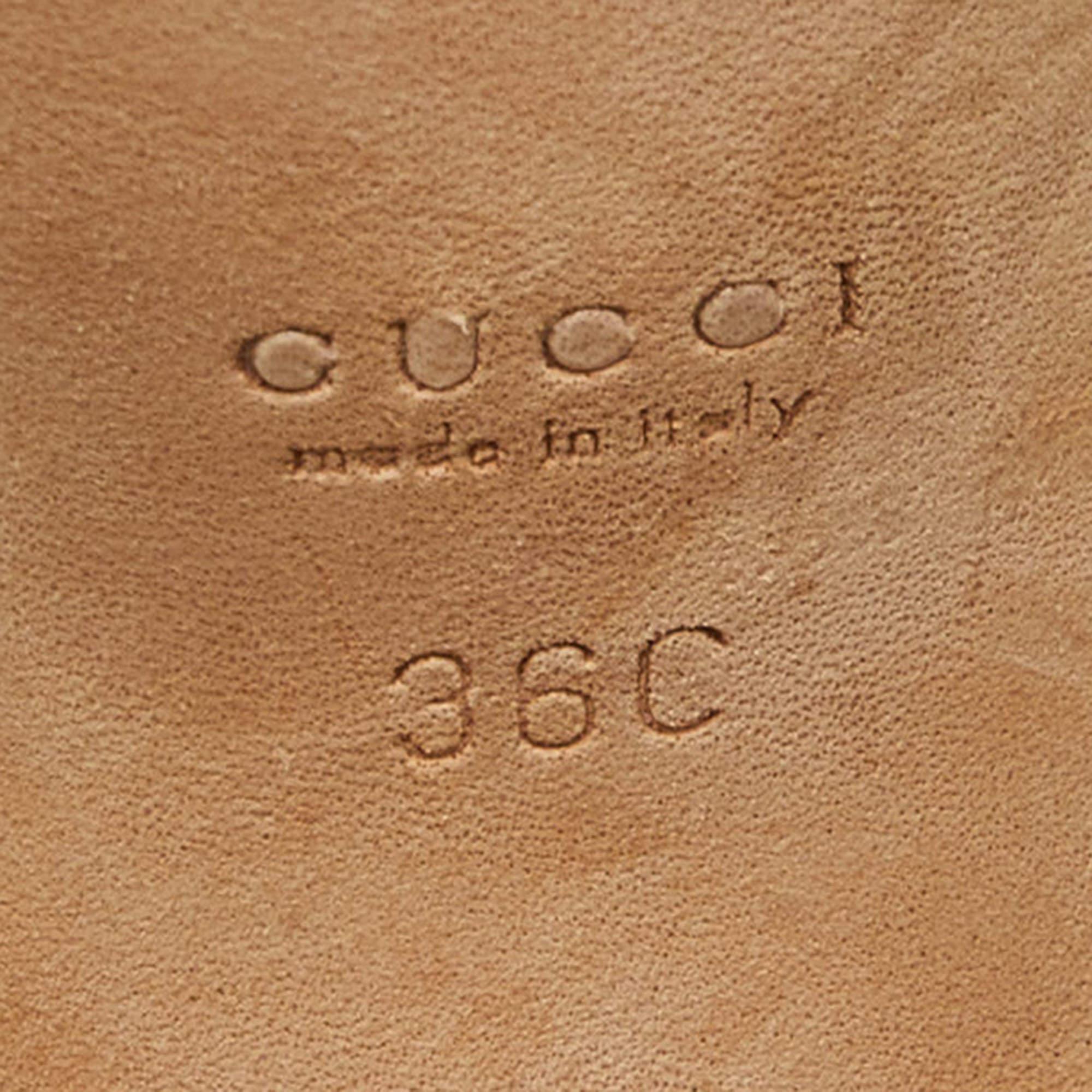 Gucci Grey Satin Crystal Embellished Open Toe Sandals Size 36 For Sale 2
