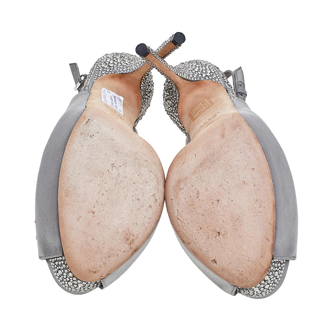 Gray Gucci Grey Satin Peep Toe Platform Crystal Embellished Slingback Sandals Size 39 For Sale