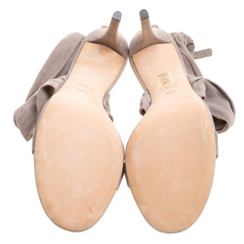 Women's Gucci Grey Suede Carrie Open Toe Platform Sandals Size 40.5