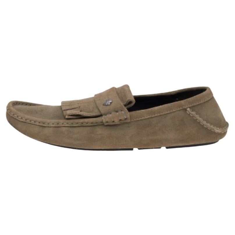 Gucci Gris Suede Fringe Slip On Loafers Talla 43.1