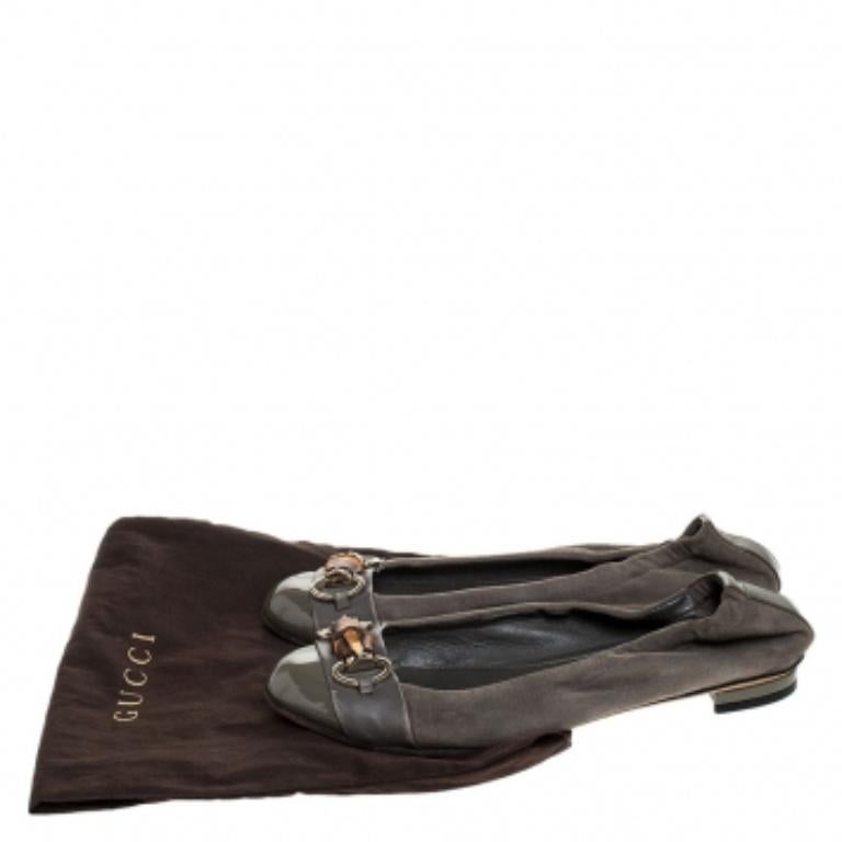 Gucci - Chausssures de ballet grises en daim, verni et cuir avec mors en bambou, taille 36,5 en vente 4