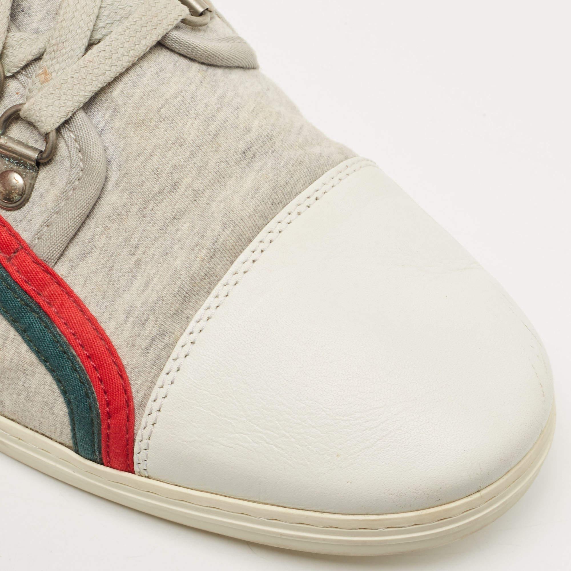 Gucci, scarpe da ginnastica basse in pelle e tessuto grigio/bianco, misura 44,5 3