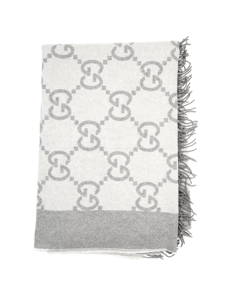 Gucci Grey Wool/Cashmere GG Monogram Throw Blanket W/ Fringe For Sale