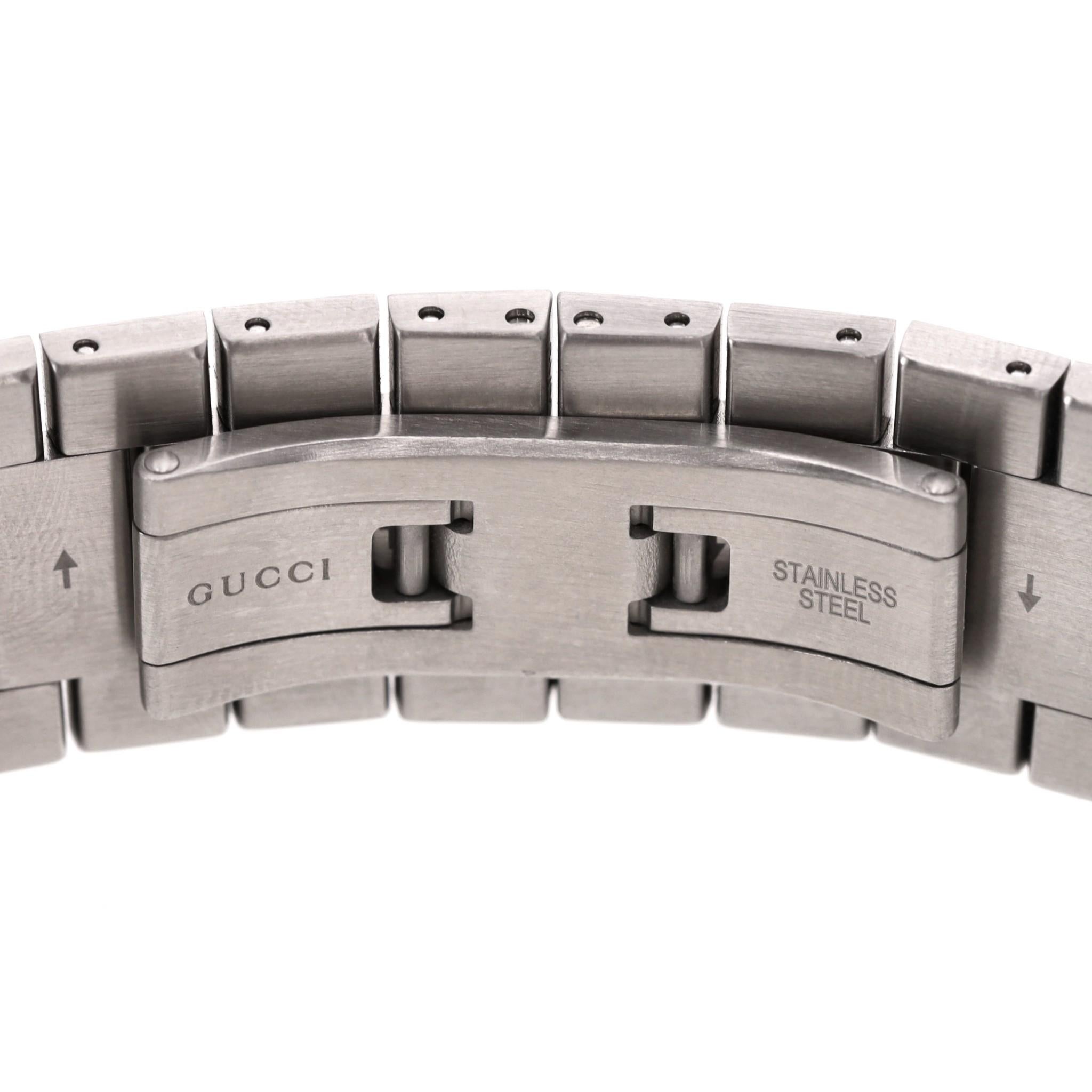 Gucci Grip Chronograph Stainless Steel Watch 40mm For Sale 5