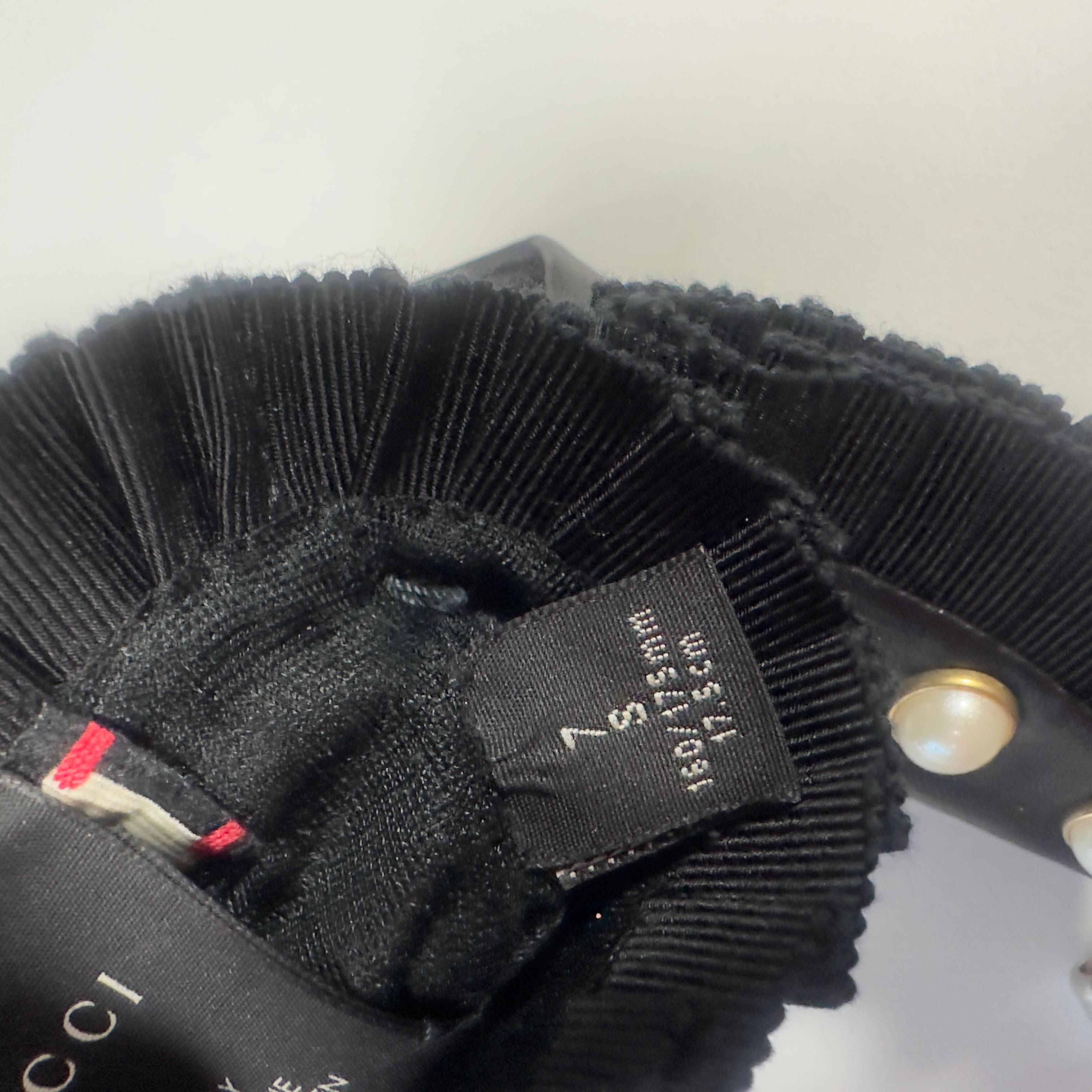 Gucci - Guanti in Pelle con Bottoni Perla GG, neuwertig im Angebot 10