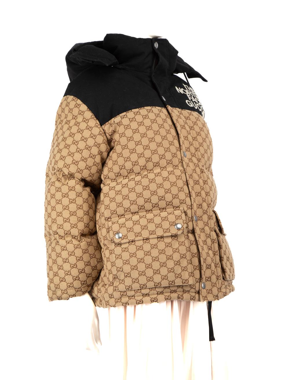 CONDITION is Very good. Hardly any visible wear to jacket is evident on this used Gucci designer resale item.
 
 Details
 Gucci x The North Face
 2021
 Brown
 Cotton
 Puffer coat
 Supreme GG pattern
 Quilted
 Down filling
 Detachable hood
 Front