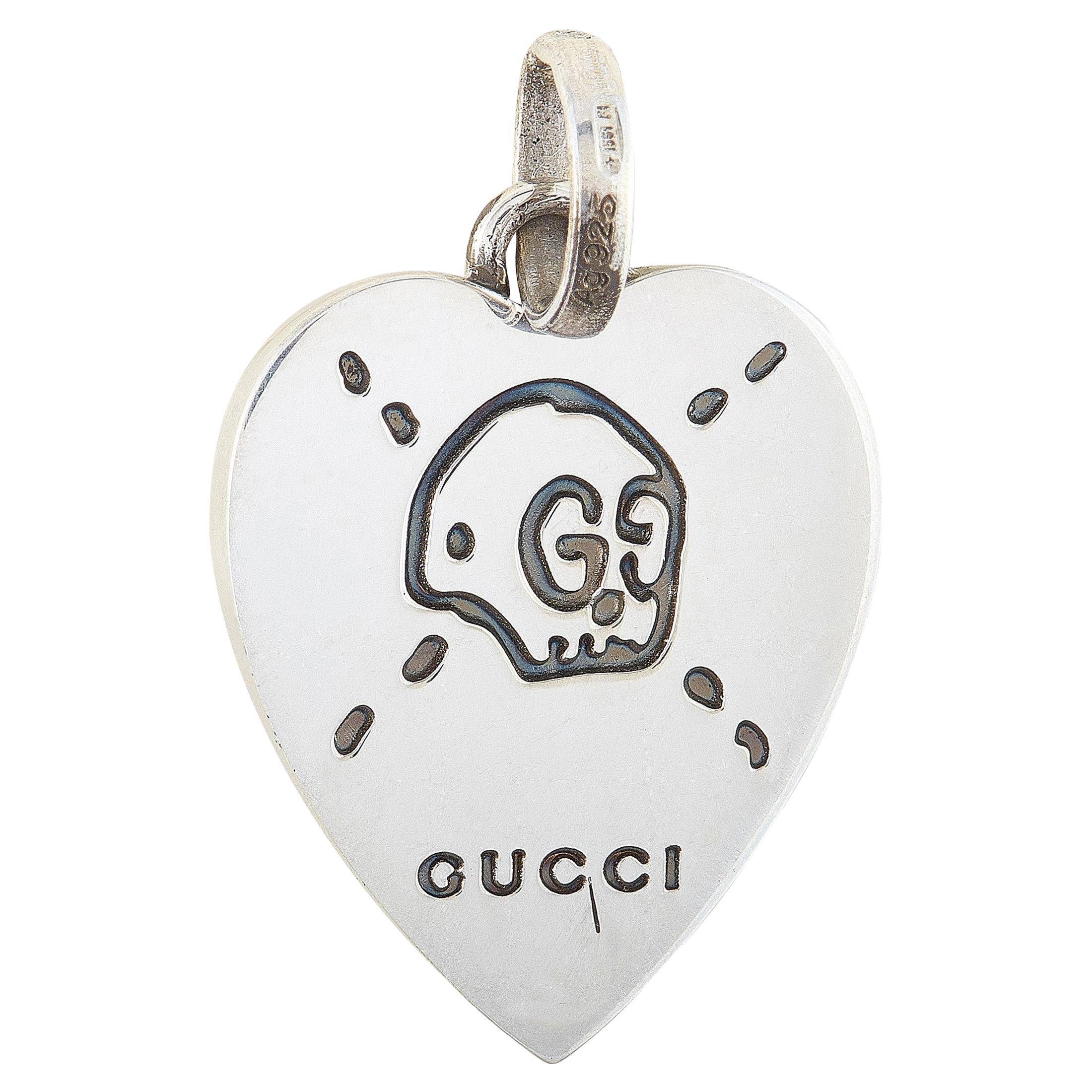 gucci heart charm
