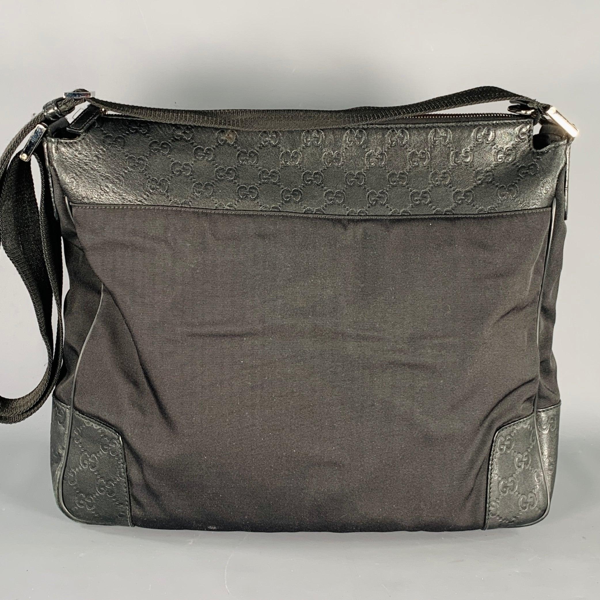 De los hombres GUCCI Guccissima Bolso Mensajero Piel Nylon Repujado Negro en venta