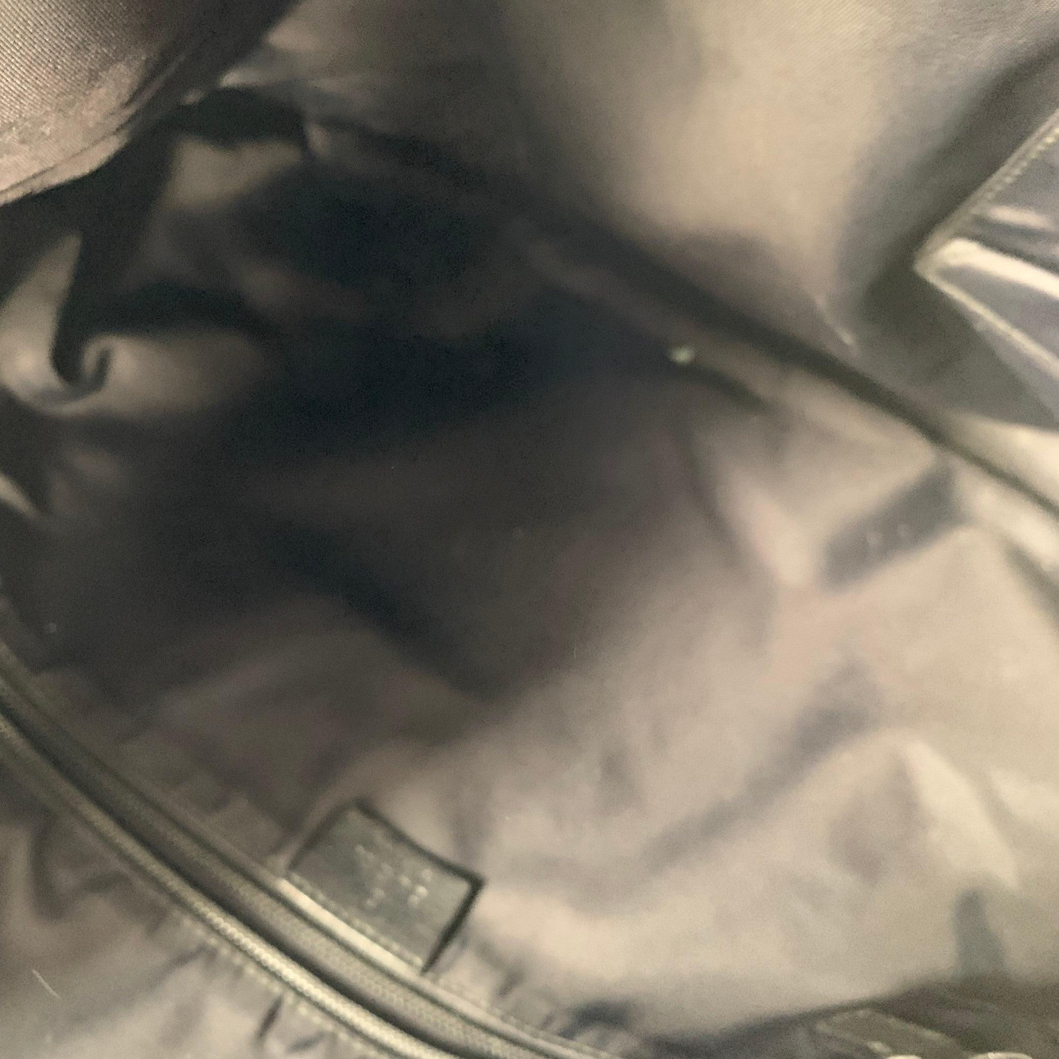 GUCCI Guccissima Bolso Mensajero Piel Nylon Repujado Negro en venta 3