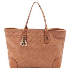 Gucci Guccissima Leather Heart Bit Charm Medium Tote