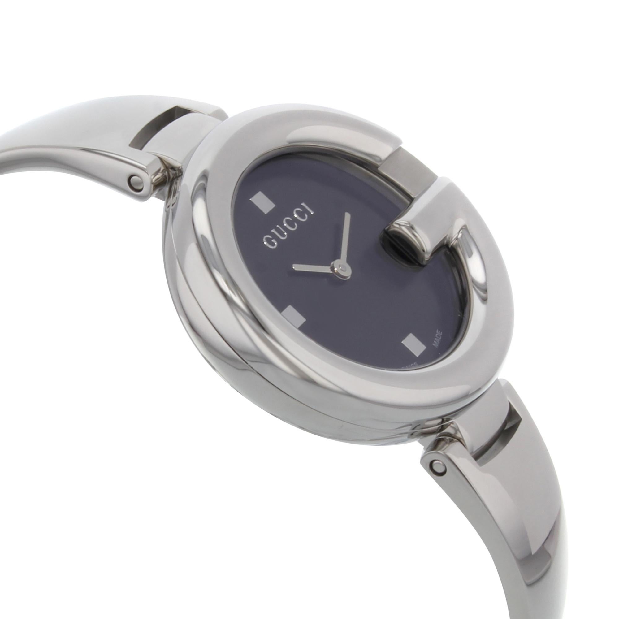 Gucci Guccissima Steel Black Oval Dial Quartz Ladies Bangle Watch Ya134301 For Sale At 1stdibs