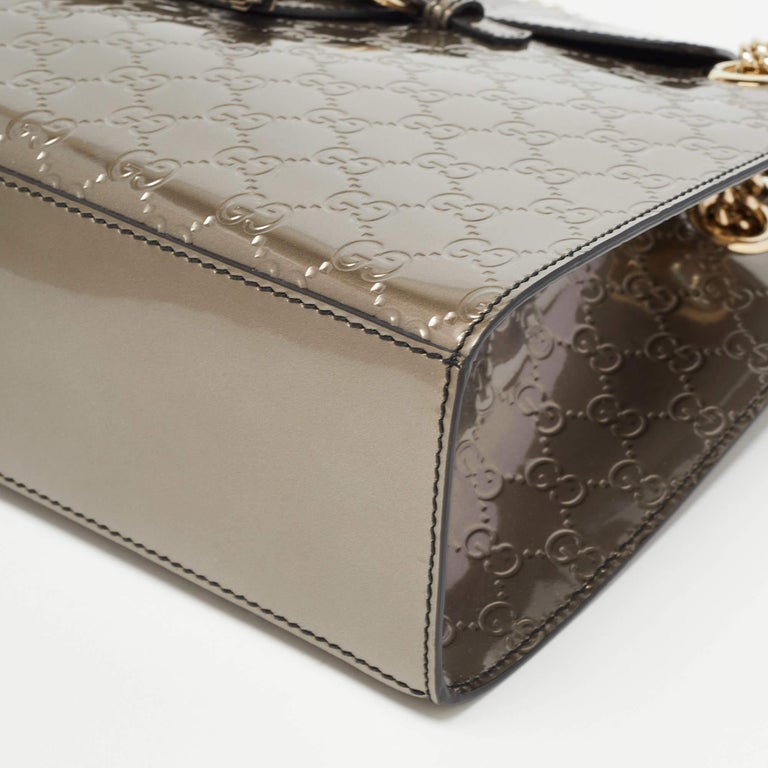 Gucci Gun Metal Guccissima Patent Leather Large Emily Chain Shoulder Bag For Sale at 1stDibs