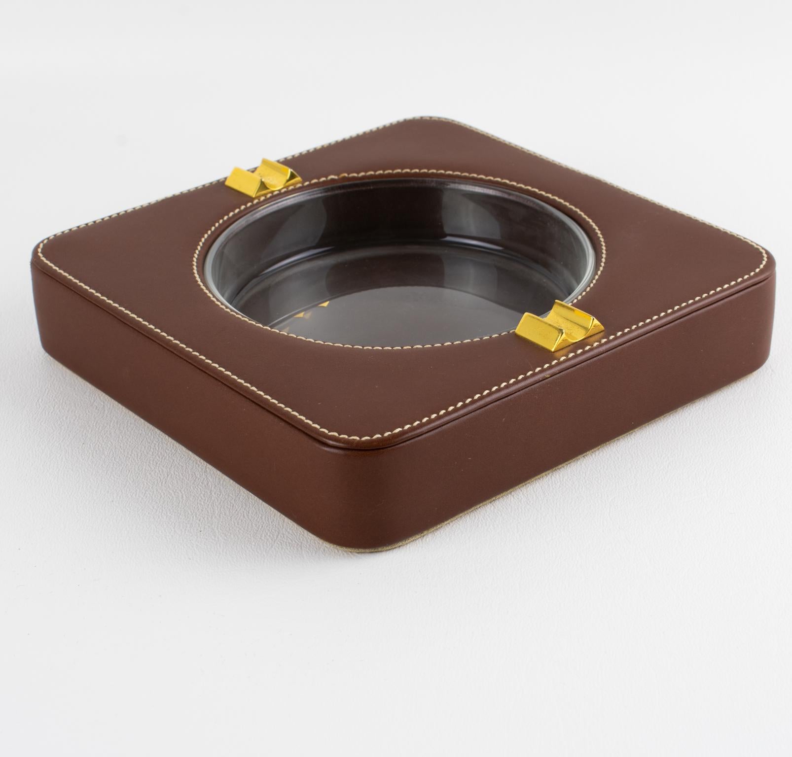 Italian Gucci Hand-Stitched Brown Leather Ashtray, Catchall, Desk Tidy, circa 1970 For Sale