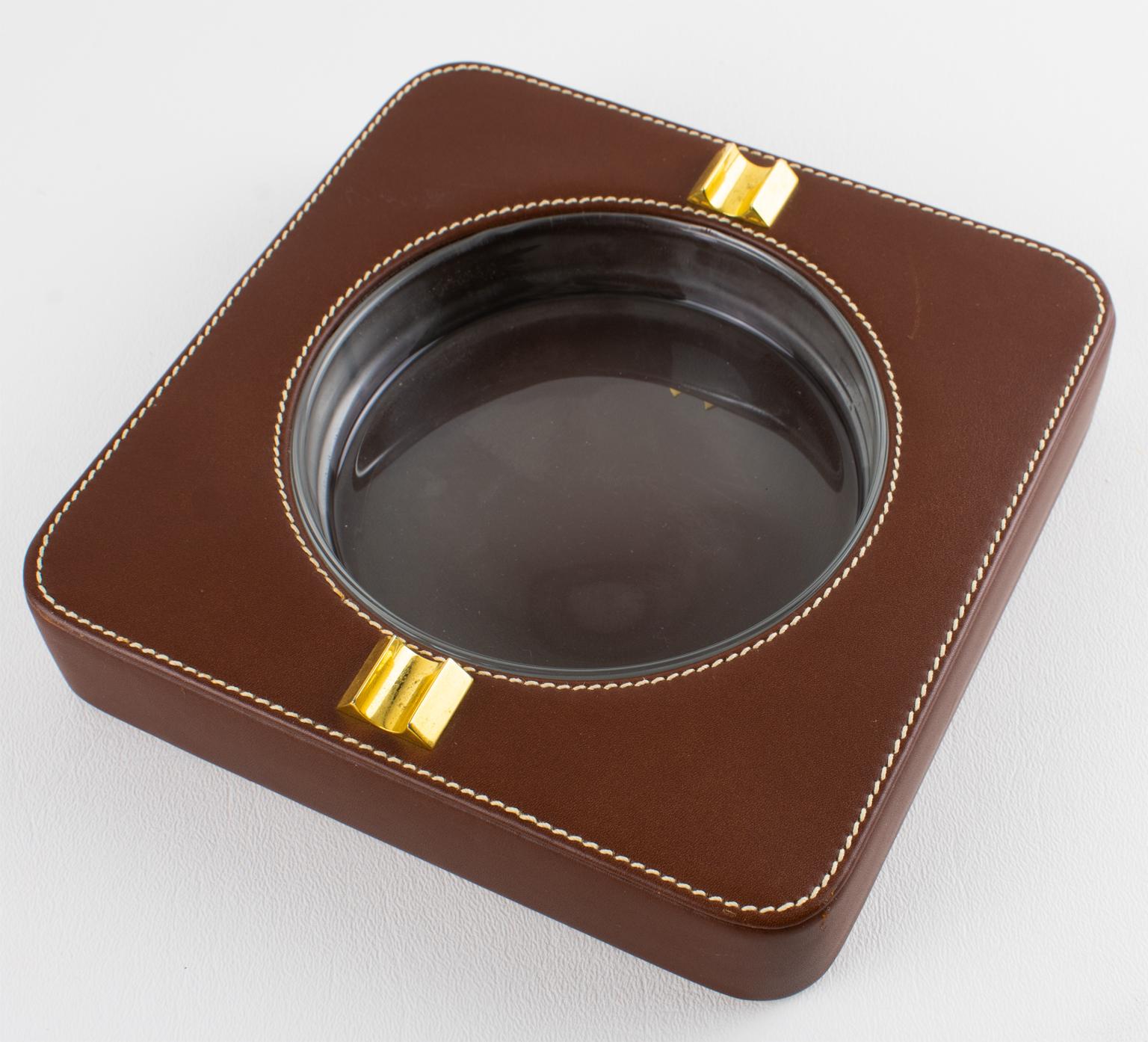 Gucci Hand-Stitched Brown Leather Ashtray, Catchall, Desk Tidy, circa 1970 For Sale 2