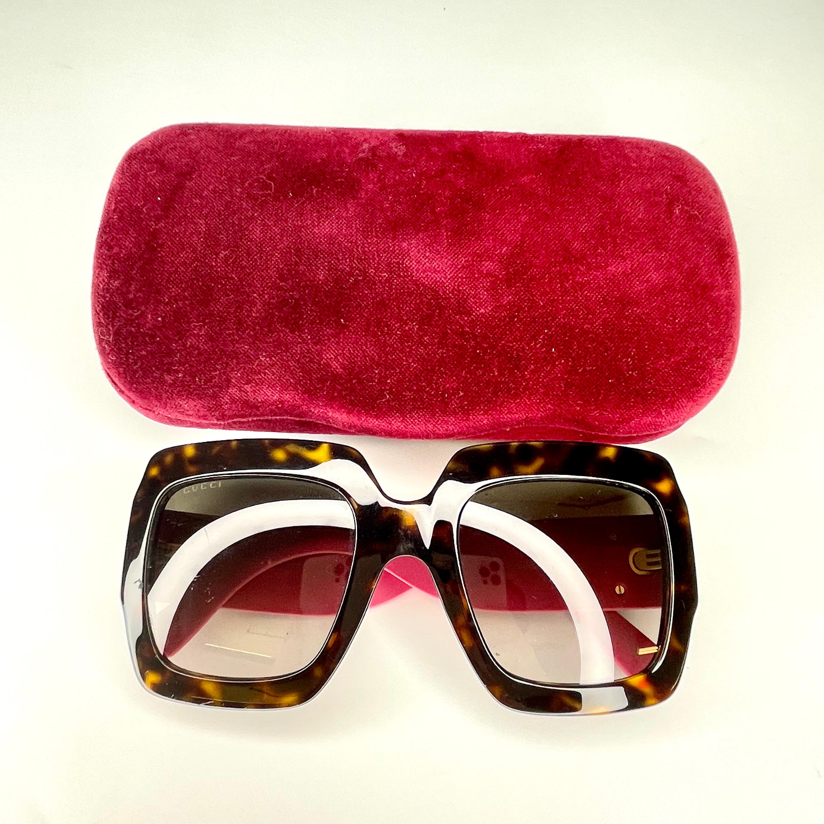 Black Gucci Havana Pink Glitter/Brown Gradient (GG0102S) Square Sunglasses