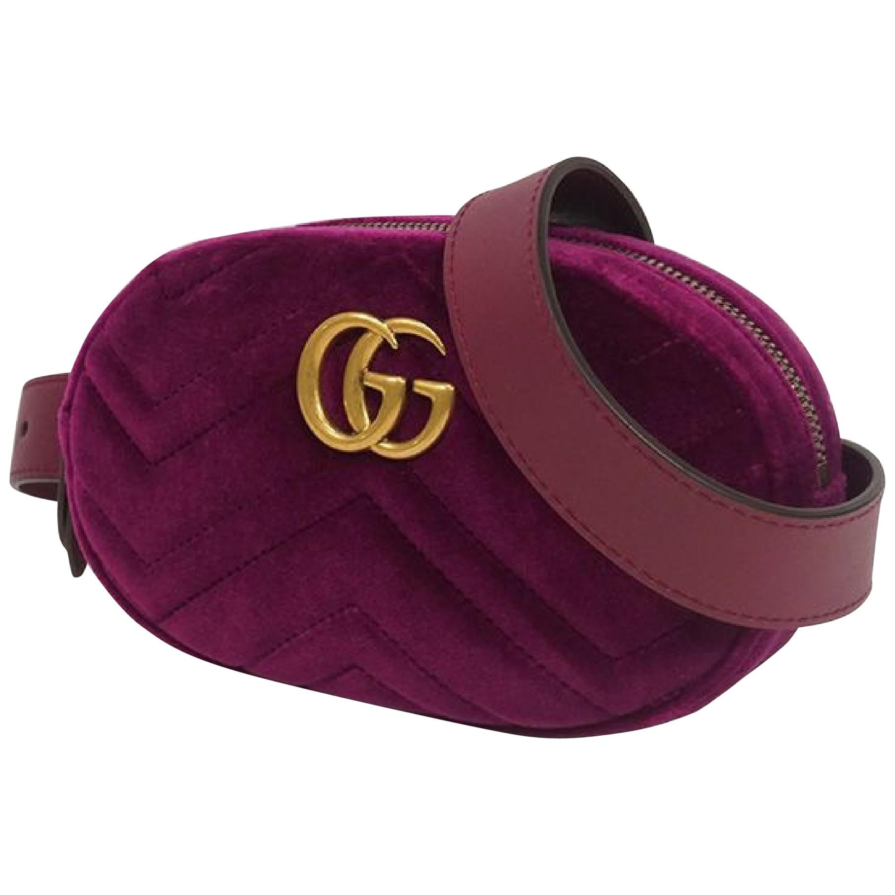 gucci purse around waist