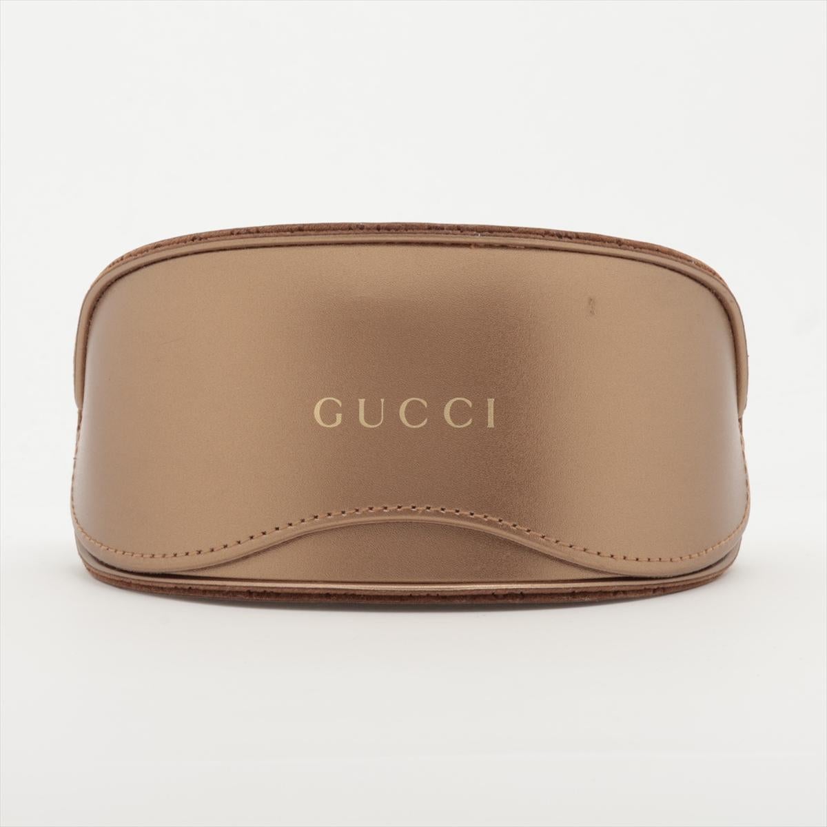 Occhiali da sole Gucci con cuore a incastro G Square Viola In condizioni buone a Humacao, PR