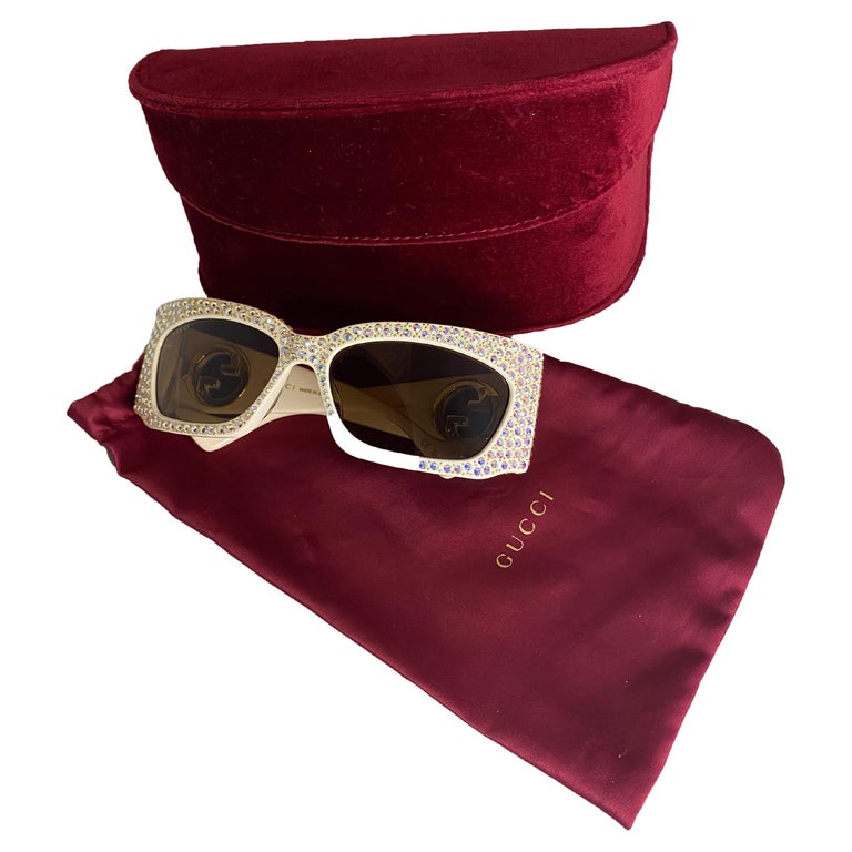Gucci Hollywood Collection Crystal Embellished Sunglasses  display picture 3